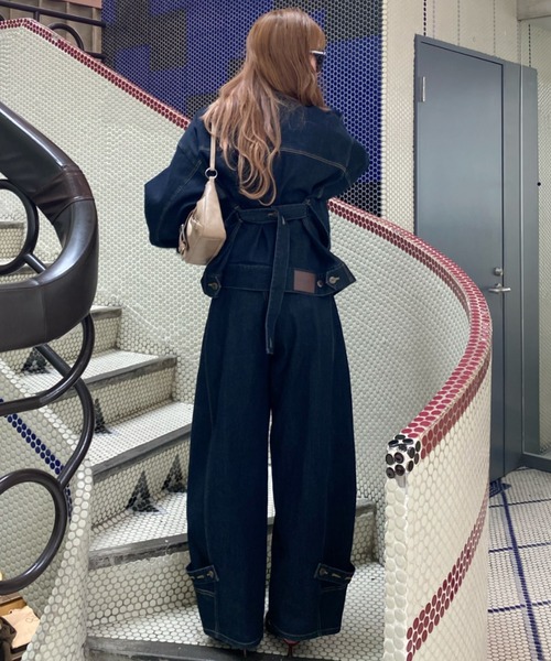 RAY CASSIN（レイカズン）の「【SET UPで着られる！】ウエストシェイプデニムGジャン（デニムジャケット・レディース・ブラック/ネイビー/ベージュ・FREE）」の16枚目の写真