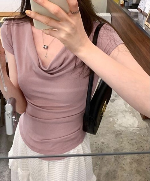 kirakiraShop(キラキラショップ)の「シャーリング オフショルダー トップス(Tシャツ/カットソー・レディース・イエロー/ネイビー/チャコール/ブラック/ピンク/ブラウン/ホワイト/ブルー/杢グレー・FREE)」の9枚目の写真