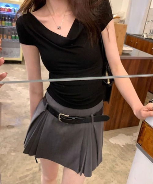 kirakiraShop(キラキラショップ)の「シャーリング オフショルダー トップス(Tシャツ/カットソー・レディース・イエロー/ネイビー/チャコール/ブラック/ピンク/ブラウン/ホワイト/ブルー/杢グレー・FREE)」の15枚目の写真