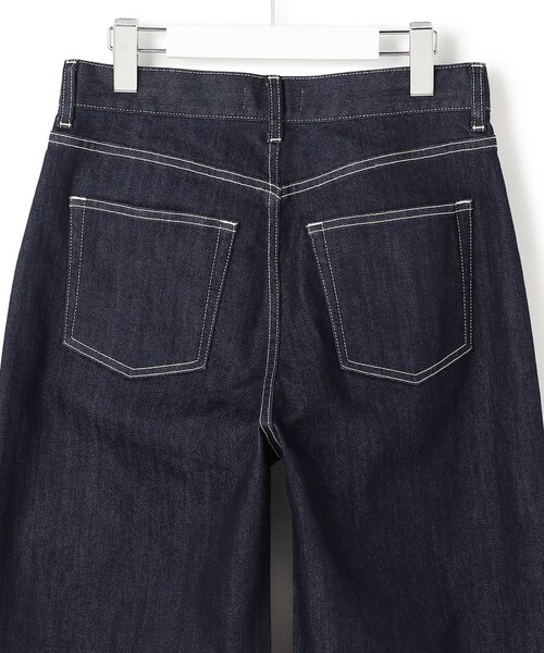23区 S(ニジュウサンクチイサイサイズ)の「23区DENIM サマー ベイカーパンツ(デニムパンツ・レディース・ネイビー系/ターコイズブルー系/スカイブルー系・34/32/30/28)」の13枚目の写真