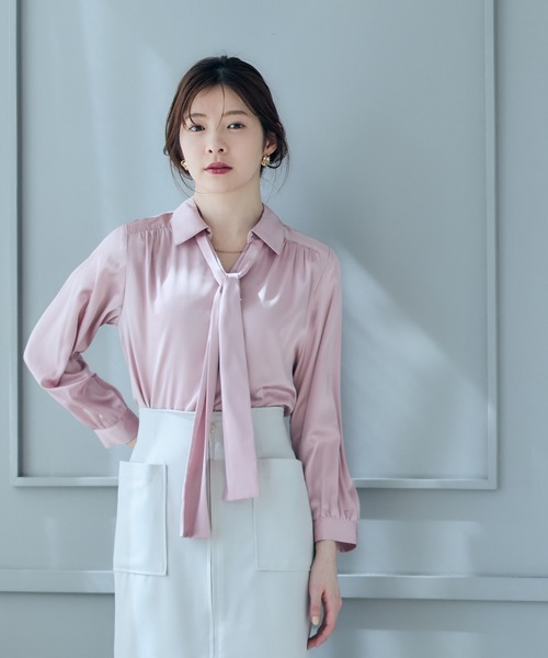 12Twelve Agenda（トゥエルブ　アジェンダ）の「Manywaysデザインブラウス（シャツ/ブラウス・レディース・オフホワイト/ネイビー/ピンク・M）」の14枚目の写真