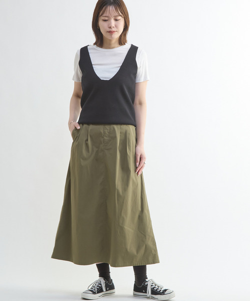 CONVERSE TOKYO(コンバーストウキョウ)の「MILITARY TUCK FLARE SKIRT(スカート・レディース・カーキ/ブラック・FREE)」の3枚目の写真