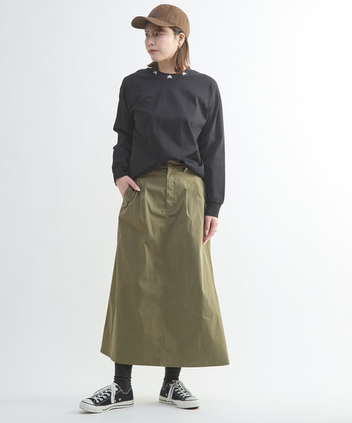 CONVERSE TOKYO(コンバーストウキョウ)の「MILITARY TUCK FLARE SKIRT(スカート・レディース・カーキ/ブラック・FREE)」の9枚目の写真
