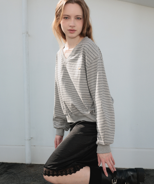 DEHEVE（デヘヴェ）の「Glossy Lace Skirt [Black]（スカート・レディース・ブラック・SMALL/MEDIUM）」の4枚目の写真
