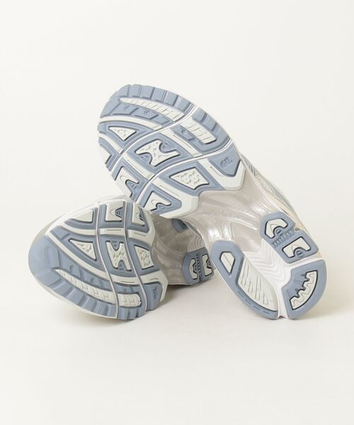 ASICS(アシックス)の「GEL-KAYANO 14 / ゲルカヤノ 14(スニーカー・レディース・ホワイト×シルバー・23.5/24.5/29.5/26/27/23/25.5/24/28.5/26.5/29/30.5/28/27.5/25)」の12枚目の写真