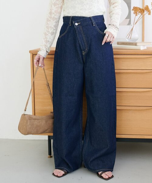DISCOAT(ディスコート)の「ライトオンスデニムワイドパンツ(その他パンツ・レディース・ブルー/ネイビー・SMALL/MEDIUM/LARGE)」の16枚目の写真
