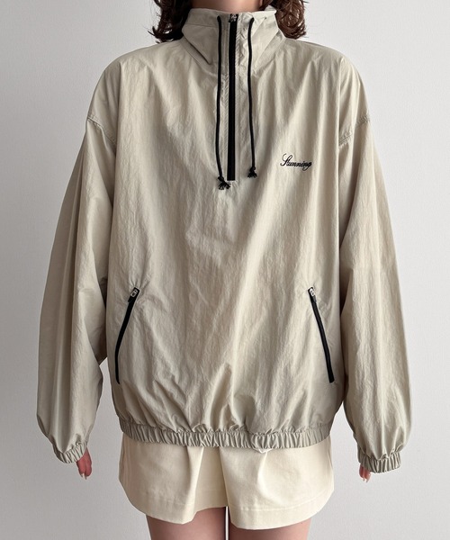 CANAL JEAN(キャナルジーン)の「Lakey Park ナイロンハーフZIPプルオーバー(ナイロンジャケット・レディース・ベージュ・ONE SIZE)」の6枚目の写真