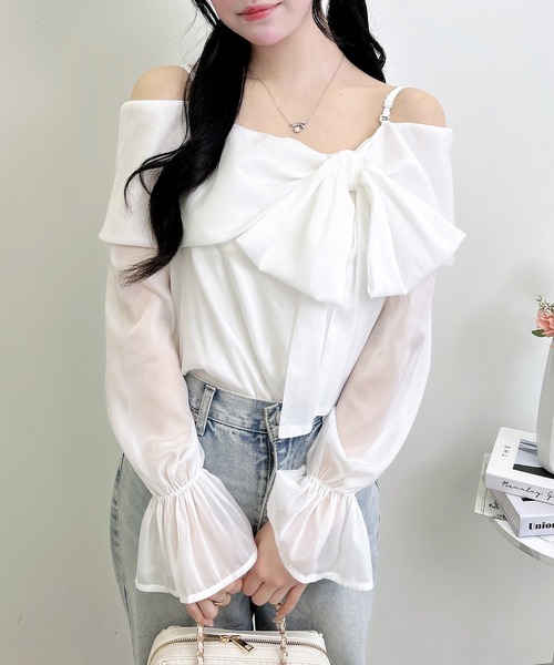 INGNI（イング）の「【WEB限定】シアーオフショルリボンブラウス（シャツ/ブラウス・レディース・オフホワイト/ピンク/ホワイト系6/ブラック/サックスブルー・M）」の9枚目の写真