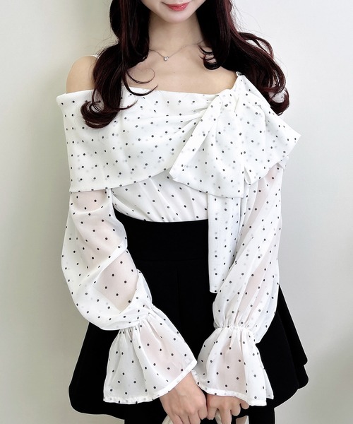 INGNI（イング）の「【WEB限定】シアーオフショルリボンブラウス（シャツ/ブラウス・レディース・オフホワイト/ピンク/ホワイト系6/ブラック/サックスブルー・M）」の15枚目の写真