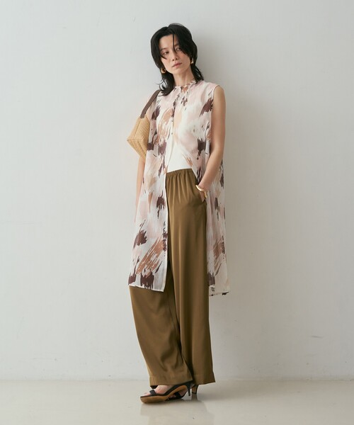 qualite（カリテ）の「シアープリントロングブラウス　きれいめ　夏服　春服　レイヤード　ロングシャツ（シャツ/ブラウス・レディース・スモークピンク・フリー）」の13枚目の写真
