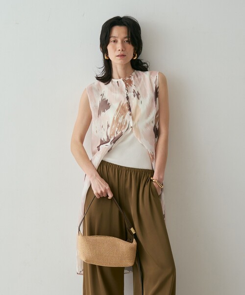 qualite（カリテ）の「シアープリントロングブラウス　きれいめ　夏服　春服　レイヤード　ロングシャツ（シャツ/ブラウス・レディース・スモークピンク・フリー）」の18枚目の写真