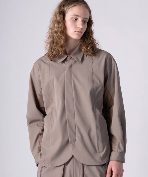 rehacer(レアセル)の「rehacer : Slack Tactical Jacket / スラック タクティカル ジャケット(ブルゾン・メンズ・スミクロ/グレイッシュベージュ・SMALL/MEDIUM/LARGE)」の6枚目の写真