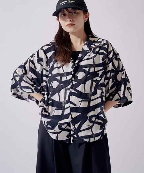 Lui's（ルイス）の「キュプラレーヨンプリントシャツ（シャツ/ブラウス・メンズ・ネイビー/ブラック・S/M）」の22枚目の写真