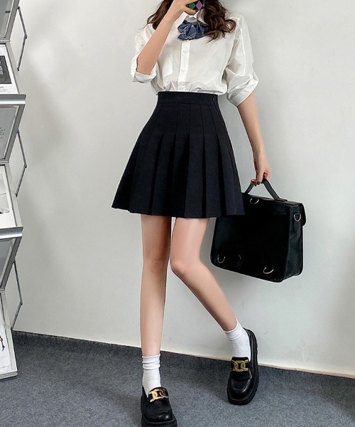 SallyLunn(サリーラン)の「ミニプリーツスカート(スカート・レディース・ブラック/グレー・MEDIUM/LARGE)」の4枚目の写真