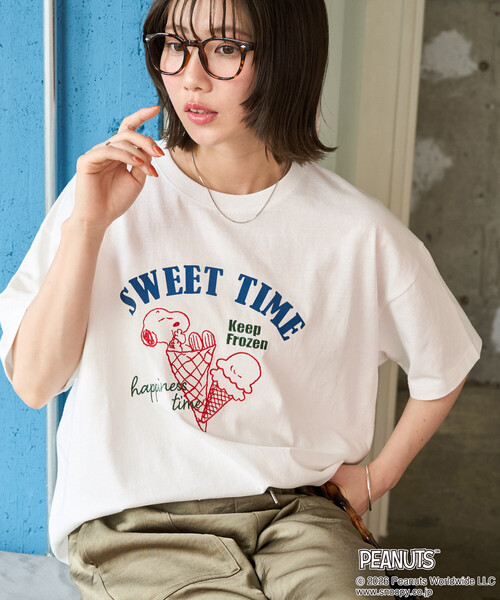 FREAK'S STORE（フリークスストア）の「限定展開　別注/PEANUTS/ピーナッツ SWEET TIME 半袖 Tシャツ（Tシャツ/カットソー・レディース・オフホワイト/ブラック/ライトピンク/ライトグレー・ﾌﾘ-）」の9枚目の写真