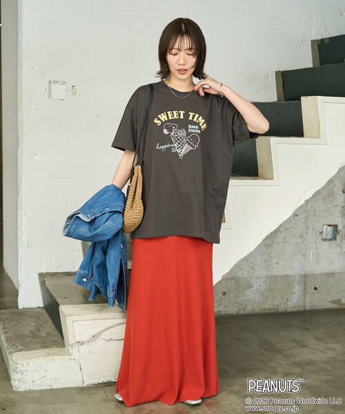 FREAK'S STORE（フリークスストア）の「限定展開　別注/PEANUTS/ピーナッツ SWEET TIME 半袖 Tシャツ（Tシャツ/カットソー・レディース・オフホワイト/ブラック/ライトピンク/ライトグレー・ﾌﾘ-）」の16枚目の写真