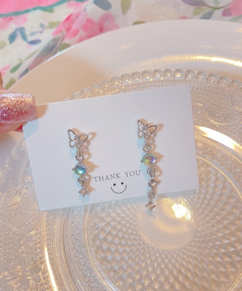 tunee(チュニー)の「【MASHIRO】バタフライドロップアクリルストーンペアピアス(MA/EK341)(ピアス(両耳用)・レディース・シルバー・FREE)」の10枚目の写真
