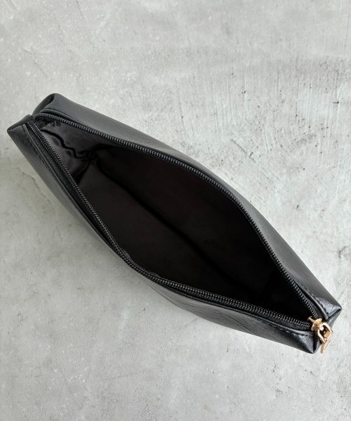 AIC.(エーアイシー)の「コードショルダートートバッグ/ポーチセット(トートバッグ・レディース・ブラウン/ブラック・FREE)」の6枚目の写真