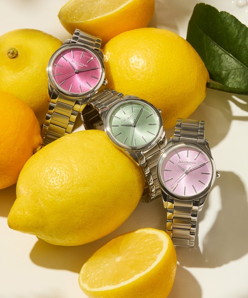 OLIVIA BURTON(オリビアバートン)の「「OLIVIA BURTON/オリビアバートン」クラシック - 34mm グロウフルコレクション 3色展開(アナログ腕時計・レディース・チェリーピンク/ベビーピンク/ミント・34mm)」の4枚目の写真
