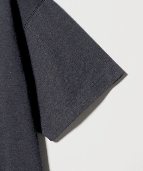 BEAUTY&YOUTH UNITED ARROWS（ビューティーアンドユースユナイテッドアローズ）の「コットンポリエステル ジップ ビッグ ポロシャツ（ポロシャツ・レディース・レッド/ベージュ/ダークグレー・FREE）」の21枚目の写真