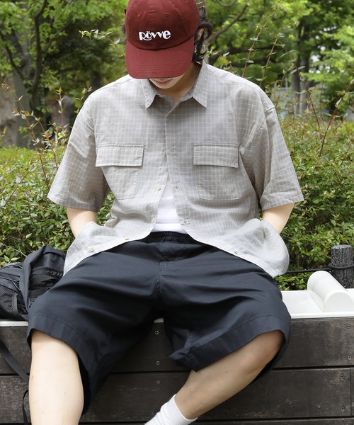NAKER(ネイカー)の「レトロチェックレギュラーカラー半袖シャツ(シャツ/ブラウス・メンズ・ネイビー/グレー/レッド・M/L/S/XL)」の5枚目の写真