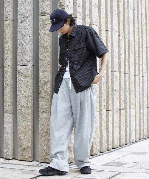 NAKER(ネイカー)の「レトロチェックレギュラーカラー半袖シャツ(シャツ/ブラウス・メンズ・ネイビー/グレー/レッド・M/L/S/XL)」の13枚目の写真
