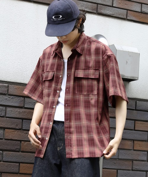 NAKER(ネイカー)の「レトロチェックレギュラーカラー半袖シャツ(シャツ/ブラウス・メンズ・ネイビー/グレー/レッド・M/L/S/XL)」の15枚目の写真