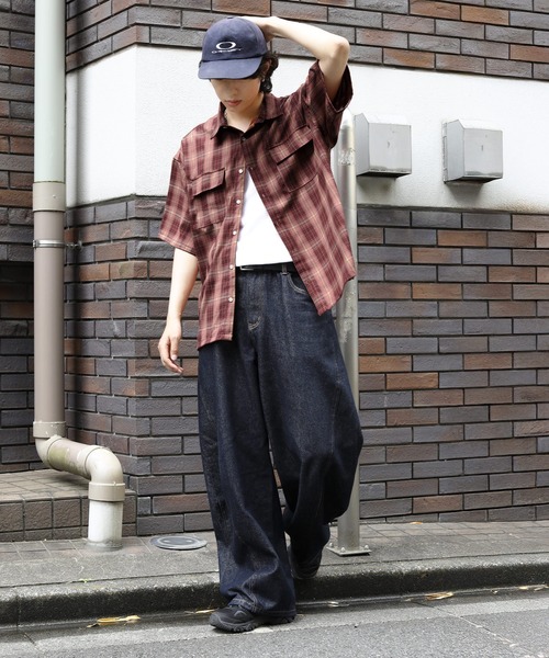 NAKER(ネイカー)の「レトロチェックレギュラーカラー半袖シャツ(シャツ/ブラウス・メンズ・ネイビー/グレー/レッド・M/L/S/XL)」の20枚目の写真