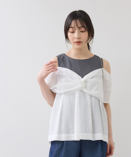 VIS(ビス)の「フロントリボンドッキングトップス/2WAY(Tシャツ/カットソー・レディース・チャコールグレー/オフホワイト・FREE)」の2枚目の写真