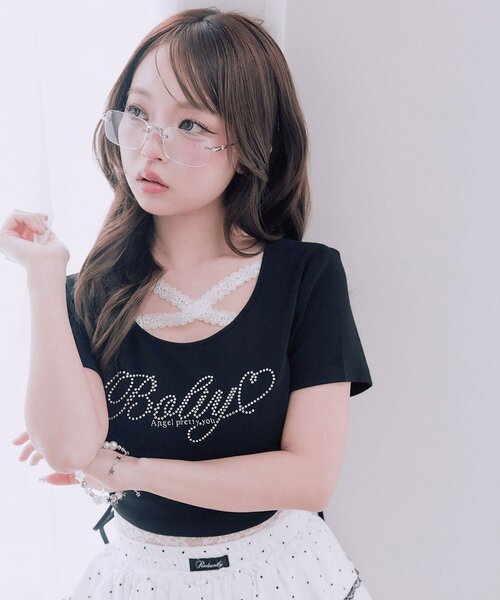 OLIVE des OLIVE（オリーブデオリーブ）の「胸クロスドロストTシャツ（Tシャツ/カットソー・レディース・ホワイト/ブラック系その他/オフホワイト/サックスブルー/ブラック/ピンク・FREE）」の3枚目の写真