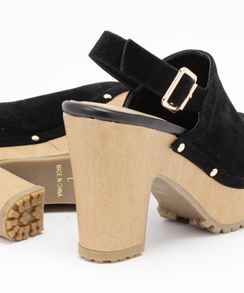 one after another NICE CLAUP（ワンアフターアナザーナイスクラップ）の「【ナイスクラップ】バックストラップサボサンダル（サンダル・レディース・ブラック/ライトベージュ/キャメル・SMALL/LARGE/MEDIUM）」の10枚目の写真