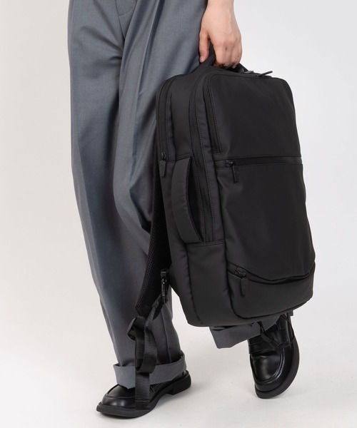 SML(エスエムエル)の「2WAY BUSINESS RUCKSACK(バックパック/リュック・メンズ・ブラック・FREE)」の3枚目の写真