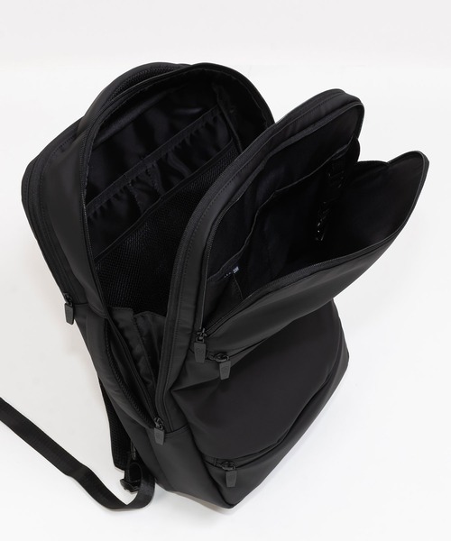SML(エスエムエル)の「2WAY BUSINESS RUCKSACK(バックパック/リュック・メンズ・ブラック・FREE)」の8枚目の写真
