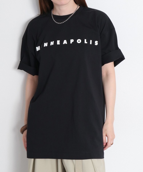 cepo（セポ）の「〈さらっと涼しい、シルキータッチ♪〉シルケットコットン オーバーサイズロゴTee（Tシャツ/カットソー・レディース・ホワイト/ブラック/パープル・M）」の21枚目の写真