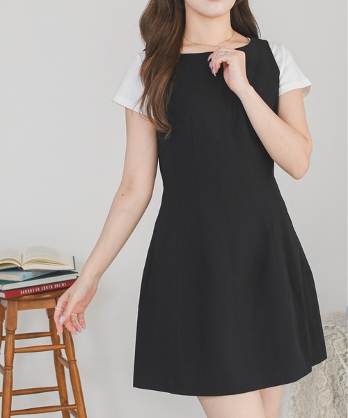 MISCH MASCH(ミッシュマッシュ)の「2026春夏新作 Aラインノースリミニワンピース(ワンピース・レディース・ブラック/ホワイト・フリ-)」の3枚目の写真