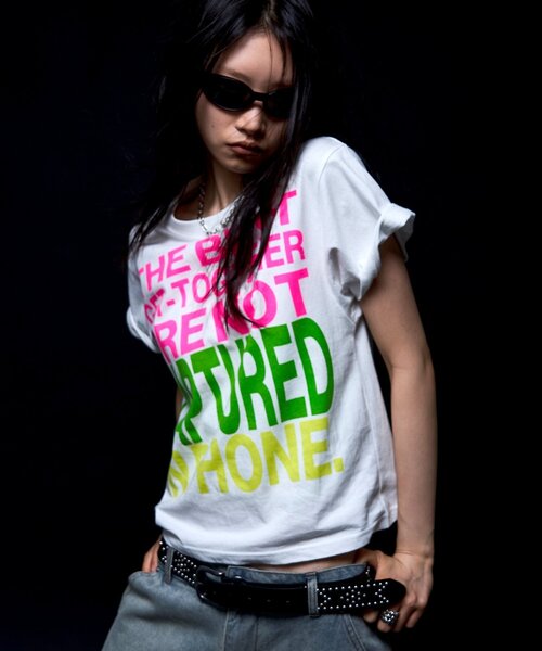 WHO'S WHO gallery（フーズフーギャラリー）の「メッセージTEE（Tシャツ/カットソー・レディース・ネイビー/サックスブルー/ホワイト/ブラック・MEDIUM/SMALL）」の5枚目の写真
