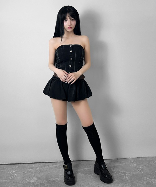 FOLLOWIN(フォロウィン)の「【セットアップ】ヴィンテージライクデニムチューブトップ+フレアスカート(セットアップ・レディース・ブラック・FREE)」の14枚目の写真
