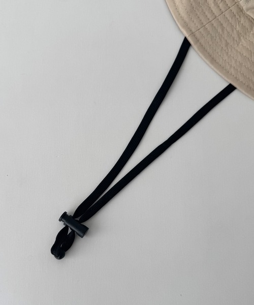 CANAL JEAN（キャナルジーン）の「Marmot　Guild Bucket Hat（ハット・レディース・ブラック/ライトベージュ・ONE SIZE）」の4枚目の写真
