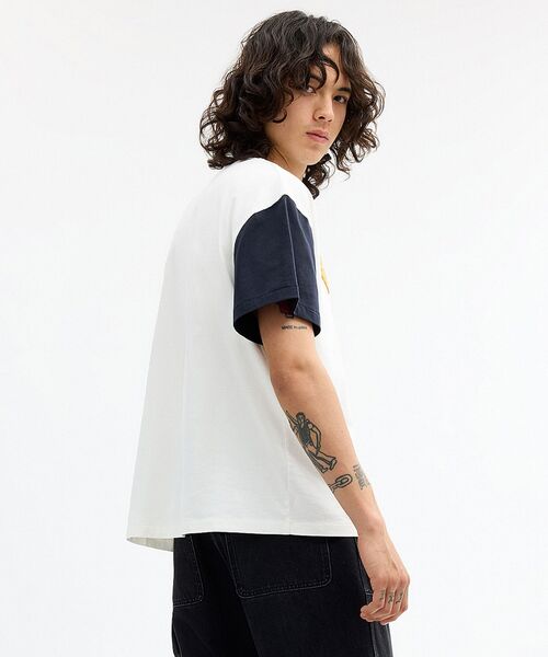 COACH(コーチ)の「【COACH | BRAIN DEAD】ジリー ディノ Tシャツ(Tシャツ/カットソー・メンズ・ホワイト系その他・LARGE/MEDIUM/SMALL/X-LARGE/X-SMALL)」の5枚目の写真