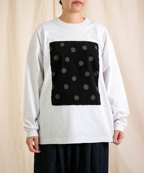 prit（プリット）の「[prit] 空紡天竺×シャツコールラフドットプリント L/SフレームTee（Tシャツ/カットソー・レディース・ライトグレー系/ブラック系その他/ホワイト系その他・FREE）」の3枚目の写真