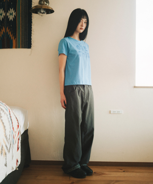 OHESHIO(オヘシオ)の「ART LOGO T-SHIRT, BLUE(Tシャツ/カットソー・レディース・その他・FREE)」の3枚目の写真