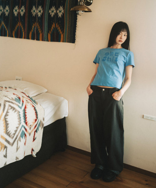 OHESHIO(オヘシオ)の「ART LOGO T-SHIRT, BLUE(Tシャツ/カットソー・レディース・その他・FREE)」の4枚目の写真
