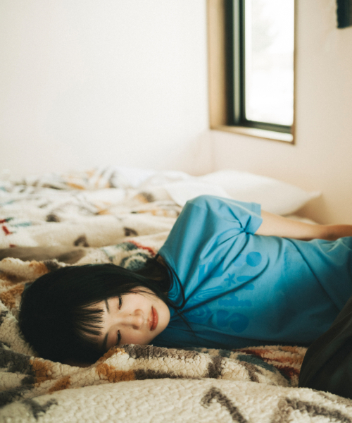 OHESHIO(オヘシオ)の「ART LOGO T-SHIRT, BLUE(Tシャツ/カットソー・レディース・その他・FREE)」の5枚目の写真