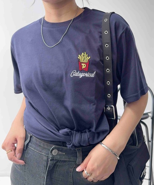 AS KNOW AS plus（アズノゥアズプラス）の「〇ビッグサイズ おばけアソート半袖Tシャツ(サーフィン・ポテト）【UNISEX ITEM】（Tシャツ/カットソー・レディース・ネイビー/オートミール/オフホワイト/ブラック・FREE）」の9枚目の写真