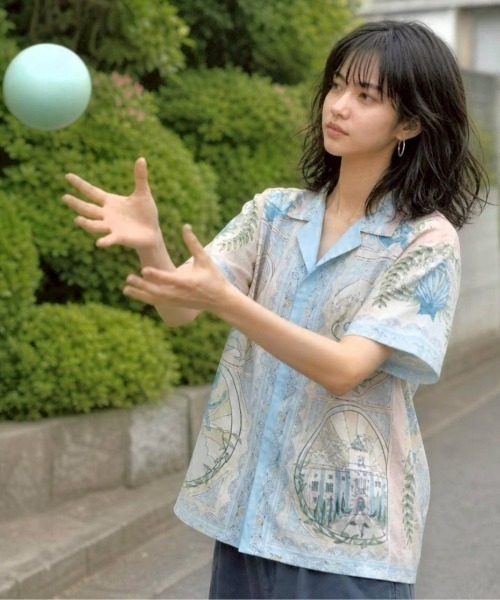 KAMINARI_TOKIO（カミナリトキオ）の「シエルグラフィックブラウス（シャツ/ブラウス・レディース・ライトグリーン・FREE）」の10枚目の写真