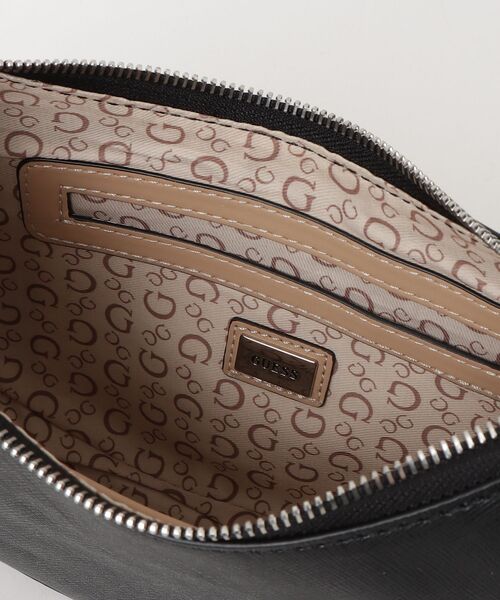 Guess(ゲス)の「MATILDA Shoulder Bag(ショルダーバッグ・レディース・ブラック・ONE SIZE)」の13枚目の写真