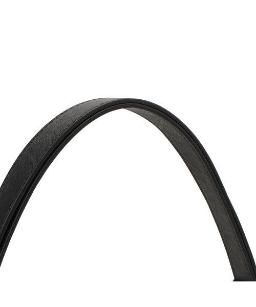Guess(ゲス)の「MATILDA Shoulder Bag(ショルダーバッグ・レディース・ブラック・ONE SIZE)」の4枚目の写真
