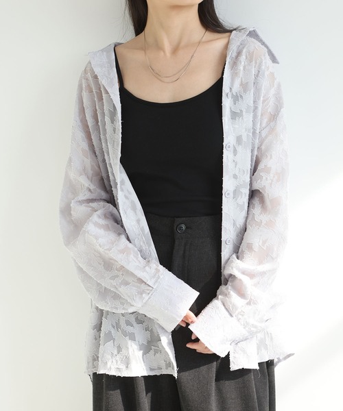 MAISON DE THERESE(メゾン ド テレーズ)の「甘くなりすぎない大人のシアーシャツ ジャガードフラワーシアーシャツ(シャツ/ブラウス・レディース・GRAY/アイボリー/グリーン・FREE)」の19枚目の写真