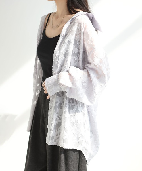 MAISON DE THERESE(メゾン ド テレーズ)の「甘くなりすぎない大人のシアーシャツ ジャガードフラワーシアーシャツ(シャツ/ブラウス・レディース・GRAY/アイボリー/グリーン・FREE)」の20枚目の写真