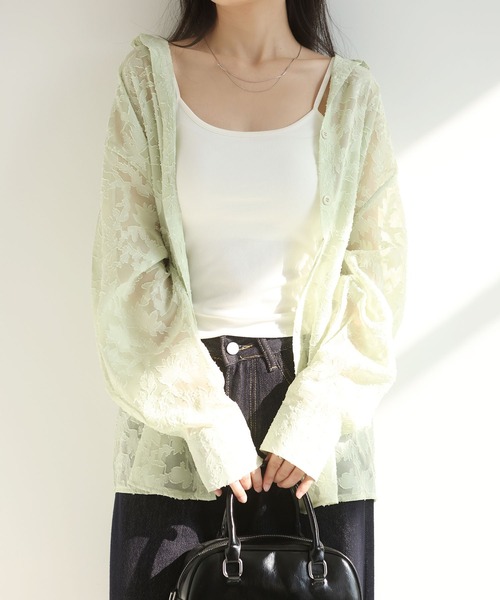 MAISON DE THERESE(メゾン ド テレーズ)の「甘くなりすぎない大人のシアーシャツ ジャガードフラワーシアーシャツ(シャツ/ブラウス・レディース・GRAY/アイボリー/グリーン・FREE)」の9枚目の写真